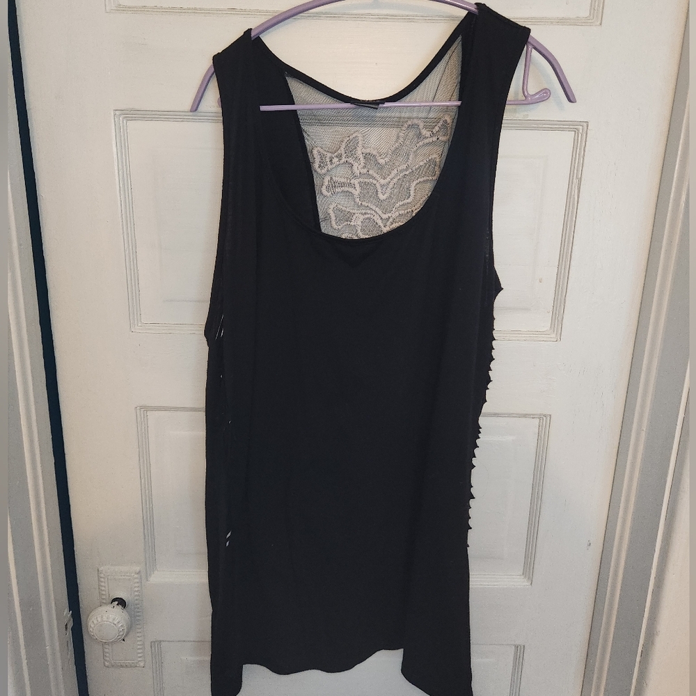 Torrid skull back tank